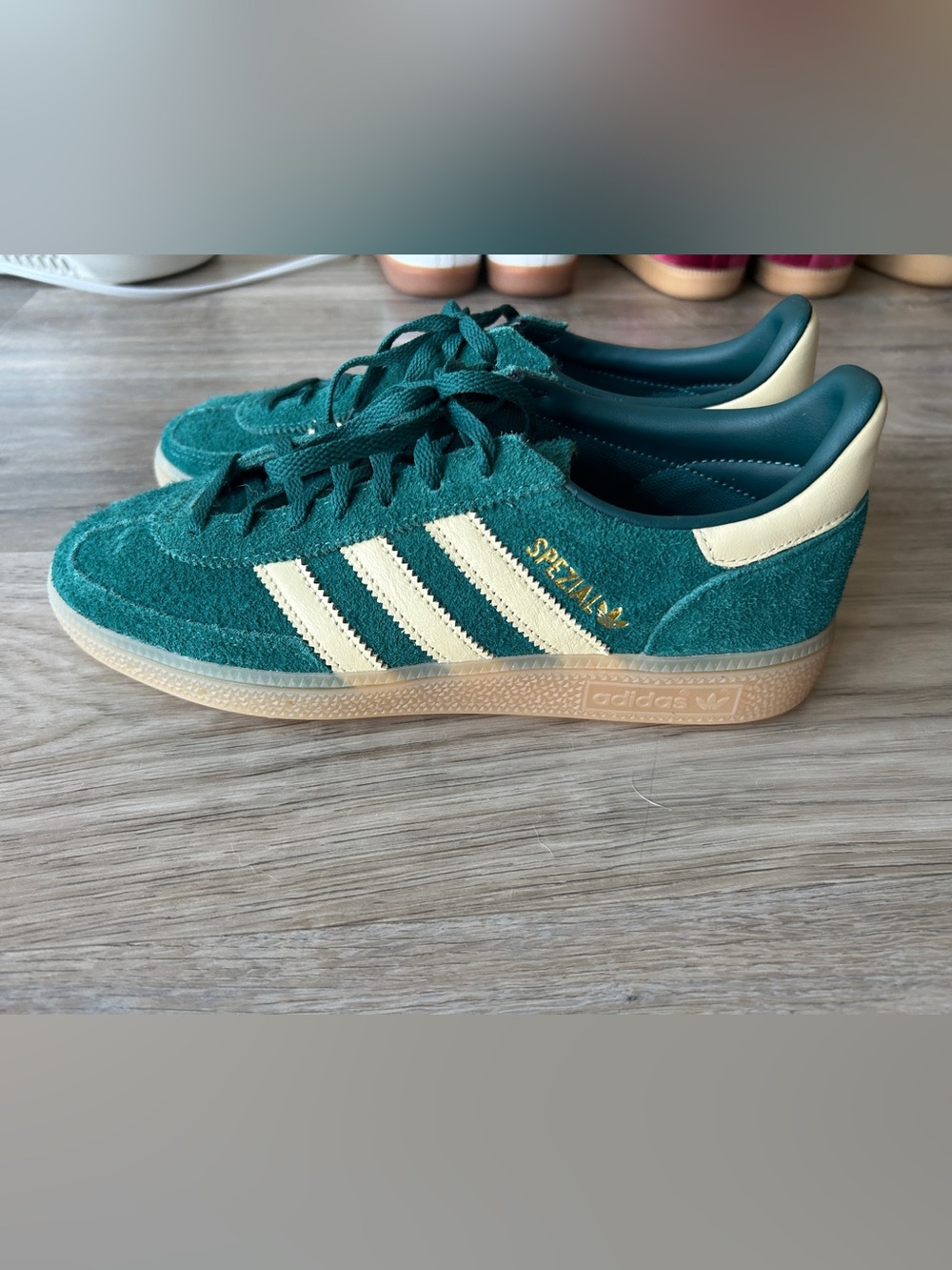Adidas- spezial